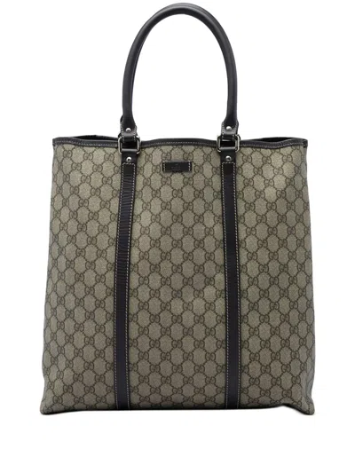 Pre-owned Gucci 2016-2026 Gg Supreme Joy Vertical Tote Bag In Neutrals
