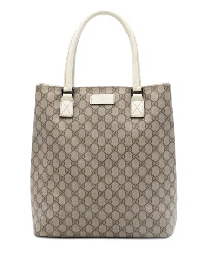 Pre-owned Gucci 2016-2026 Gg Supreme Tote Bag In White