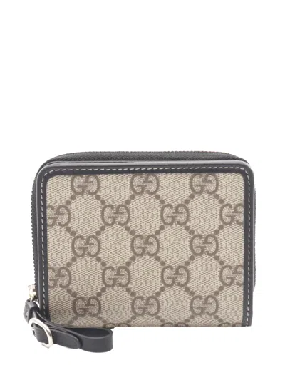 Pre-owned Gucci 2016-2026 Gg Supreme Wallet Small Wallets In Brown