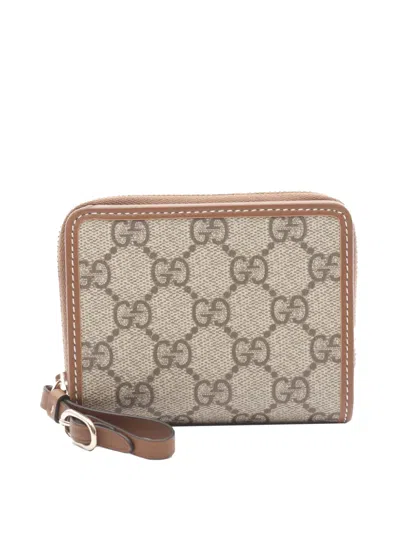 Pre-owned Gucci 2016-2026 Gg Supreme Wallet Small Wallets In Brown