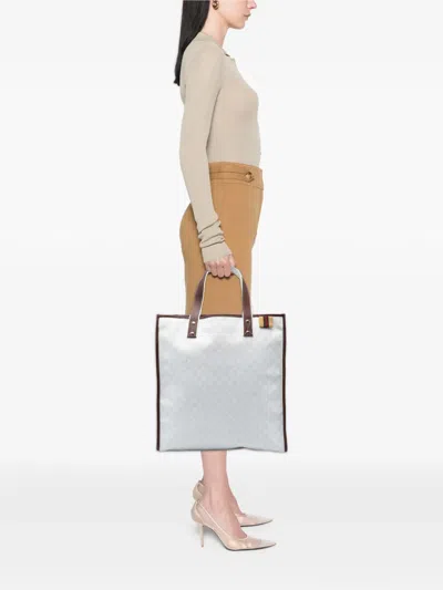 Pre-owned Gucci 2016-2026 Gg Supreme Web Tote Bag In White