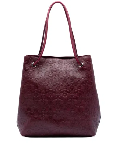 Pre-owned Gucci 2016-2026 Horsebit Embossed Leather Gifford Tote Bag In Red