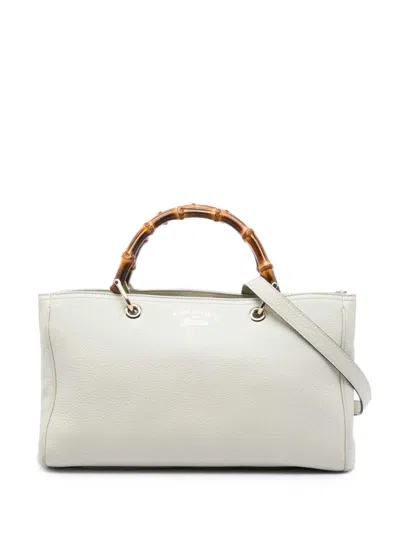 Pre-owned Gucci 2016-2026 Medium Calfskin Bamboo Shopper Satchel In White