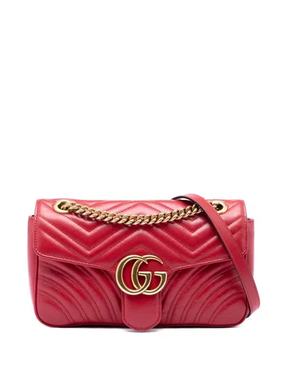 Pre-owned Gucci 2016-2026 Medium Gg Marmont Matelasse Leather Shoulder Bag In Red