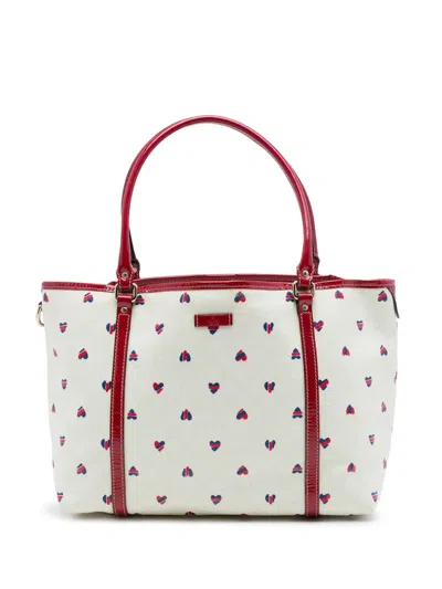 Pre-owned Gucci 2016-2026 Medium Gg Supreme Hearts Joy Tote Bag In White