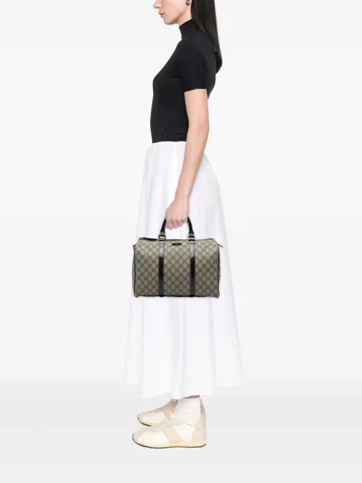 Pre-owned Gucci 2016-2026 Medium Gg Supreme Joy Boston Bag In Neutrals