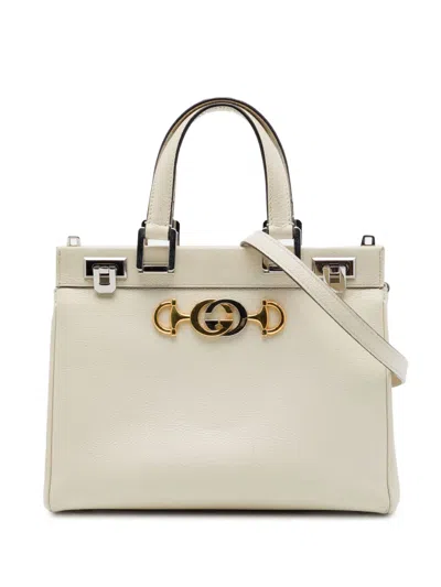 Pre-owned Gucci 2016-2026 Small Grained Calfskin Zumi Top Handle Bag Satchel In White