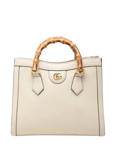 Pre-owned Gucci 2016-2026 Small Leather Bamboo Diana Satchel In White