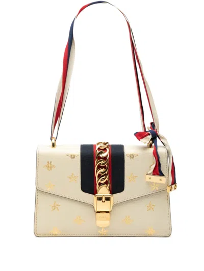 Pre-owned Gucci 2016-2026 Small Leather Bee Star Sylvie Satchel In White