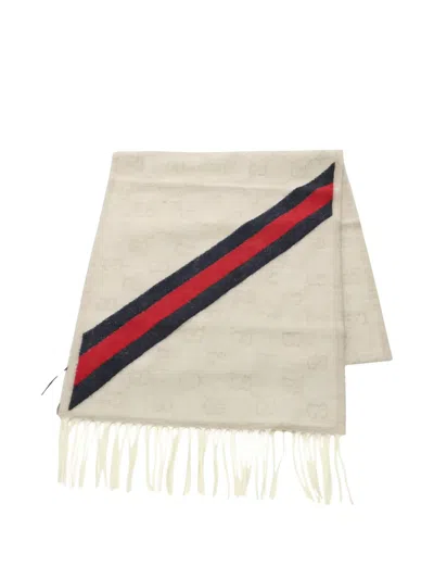 Pre-owned Gucci 2020s Gg-pattern Scarf In Neutral