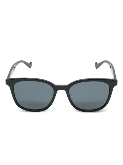 Pre-owned Gucci 2020s Logo-plaque Sunglasses In Black
