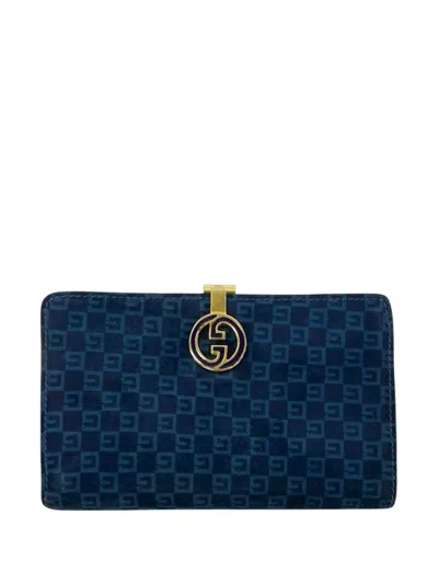 Pre-owned Gucci 20th Century G Logo Suede Bifold Wallet Small Wallets In Blue