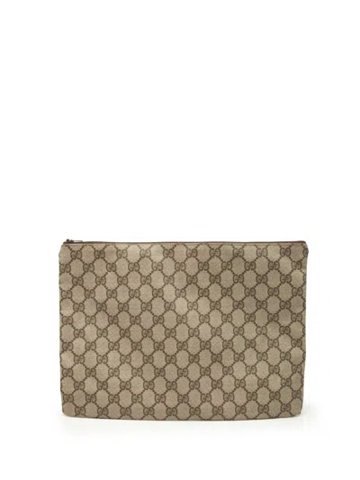Pre-owned Gucci 20th Century Gg Supreme Clutch Bag In Neutral