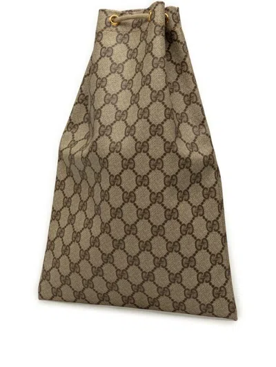 Pre-owned Gucci 20th Century Gg Supreme Drawstring Pouch In Neutrals