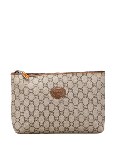 Pre-owned Gucci 20th Century Gg Supreme Plus Clutch Bag In Brown