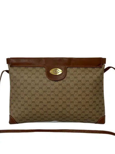 Pre-owned Gucci 20th Century Micro Gg Supreme Crossbody Bag In Neutral