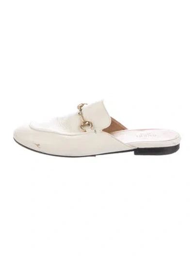 Pre-owned Gucci 423513 Horsebit Accent Mules In Neutral