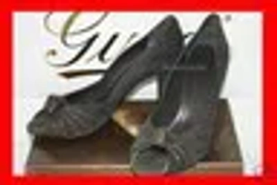 Pre-owned Gucci $560 Authentic  Suede Leather Pump High Heel Shoes 10/40 In Gray