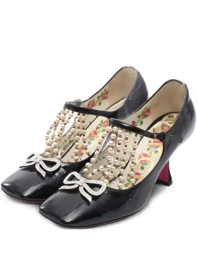 Pre-owned Gucci 80mm Bow-embellished Faux-pearl Pumps In Black