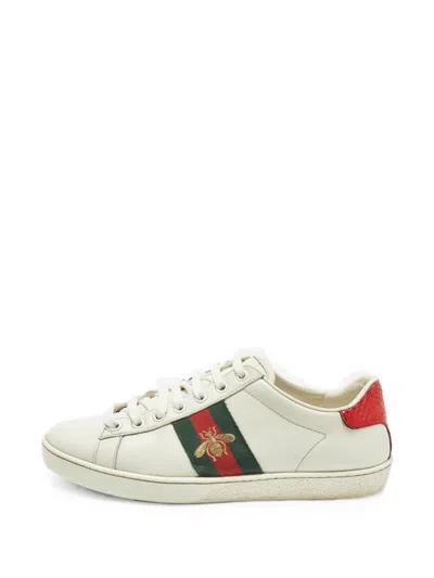 Pre-owned Gucci Ace Bee-embroidered Sneakers In Neutral