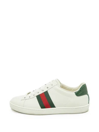 Pre-owned Gucci Ace Croc-embossed Sneakers In White