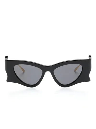 Gucci Acetate Cat-eye Sunglasses In Black