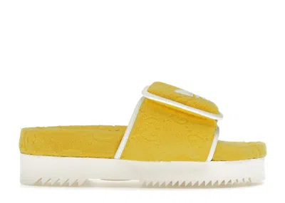Pre-owned Gucci Adidas X  Gg Platform Sandal (women's) Sneakers In Yellow/white