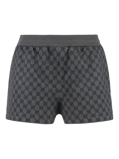 Gucci All Over Gg Print Elastic-waist Shorts In Gray
