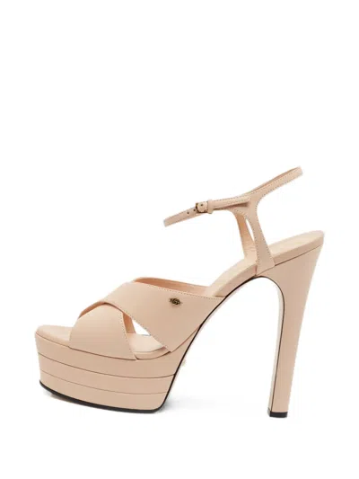 Gucci Angel Leather Platform Sandals In Nude