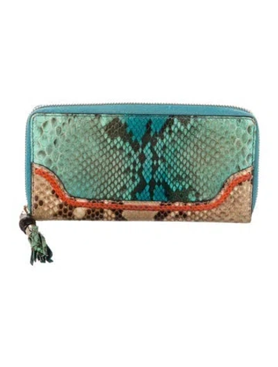 Pre-owned Gucci Bamboo Accent Embossed Leather Wristlet In Blue