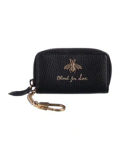 Pre-owned Gucci Bee Accent Leather Wristlet In Black