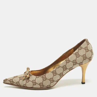 Pre-owned Gucci Beige Gg Canvas And Leather Crystal Embellished Bow Pumps Size 37