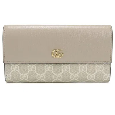 Pre-owned Gucci Beige Gg Supreme Long Wallet (bi-fold) () In Sand