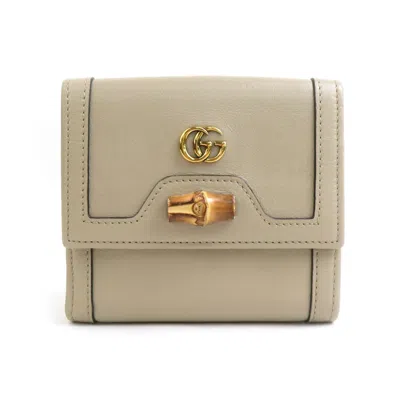 Pre-owned Gucci Beige Leather Wallet (bi-fold) () In Sand