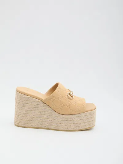 Gucci Beige Suede Wedges In Nude