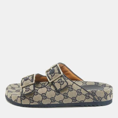 Pre-owned Gucci Beige/navy Blue Gg Canvas Double Strap Slide Sandals Size 42