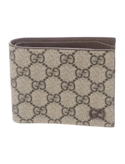Pre-owned Gucci Bifold Gg Supreme Bifold Wallet In Neutral