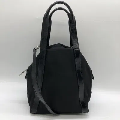 Pre-owned Gucci Black Canvas Leather Handbag Shoulder Bag ()
