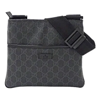 Pre-owned Gucci Black Gg Supreme Canvas Shoulder Bag ()