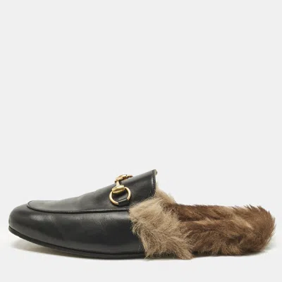Pre-owned Gucci Black Leather And Fur Princetown Flat Mules Size 39