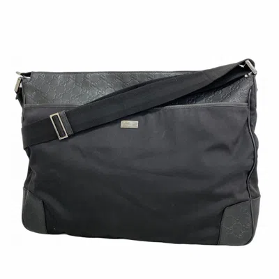 Pre-owned Gucci Black Leather Nylon Shoulder Bag ()