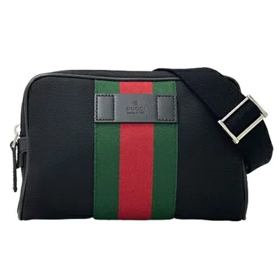 Pre-owned Gucci Black Nylon Fanny Pack Sling Bag ()