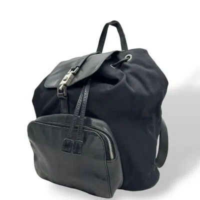 Pre-owned Gucci Black Nylon Leather Backpack ()