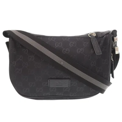Pre-owned Gucci Black Nylon Shoulder Bag ()
