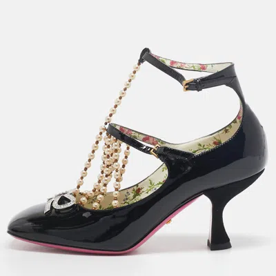 Pre-owned Gucci Black Patent Leather Pearl Embellished T Strap Pumps Size 35