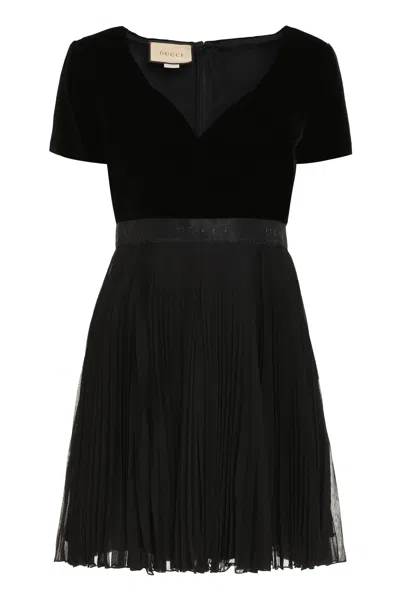 Gucci Black Pleated Skirt Dress With Chenille Upper Layer And Matched Petticoat