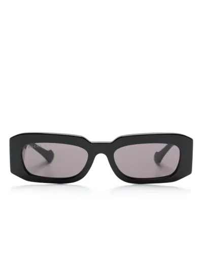 Gucci Logo-engraved Rectangle-frame Sunglasses In Black