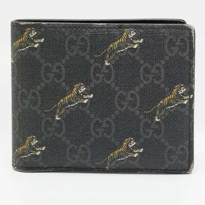 Pre-owned Gucci Black Tiger Print Gg Supreme Canvas Bifold Wallet