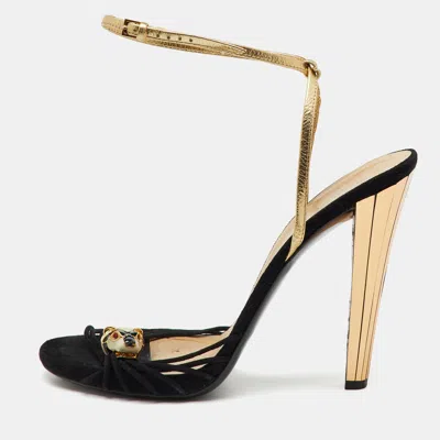 Pre-owned Gucci Black/gold Suede And Leather Tiger Charm Embellished Ankle Strap Sandals Size 41