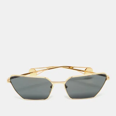 Pre-owned Gucci Black/gold Tone Gg0538s Rectangular Sunglasses